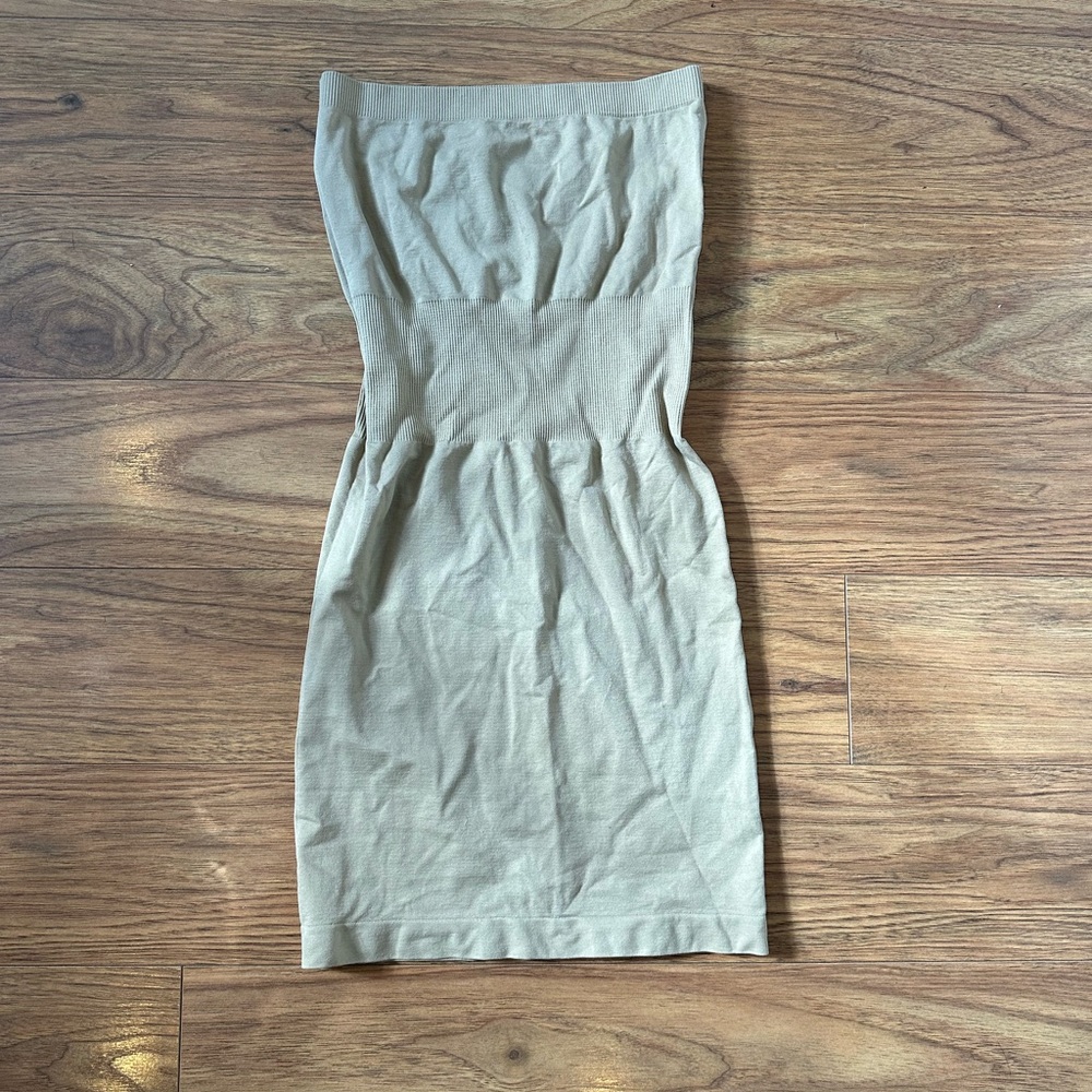 TAN FITTED SLIP DRESS